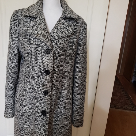 Ladies sz large tweed coat - Picture 6 of 6